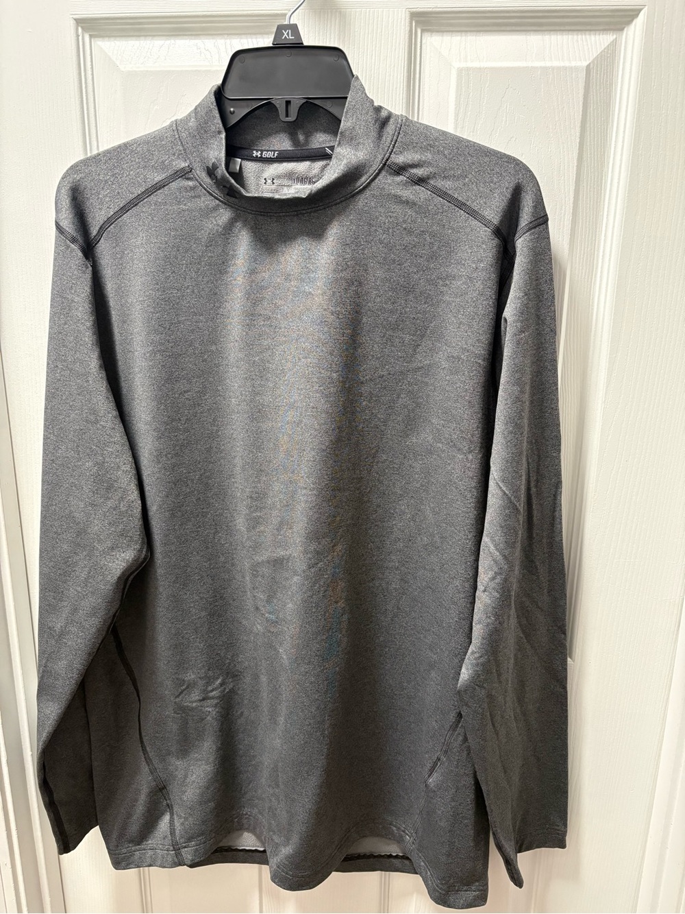 Under Armour Men's Charcoal Mock Turtleneck Cold Gear Golf Shirt